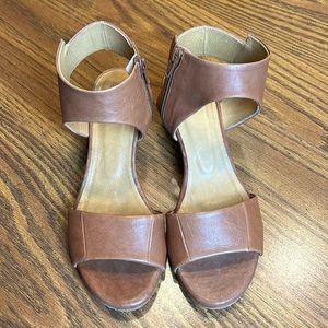 Coclico Leather Wedge Sandal with Zipper